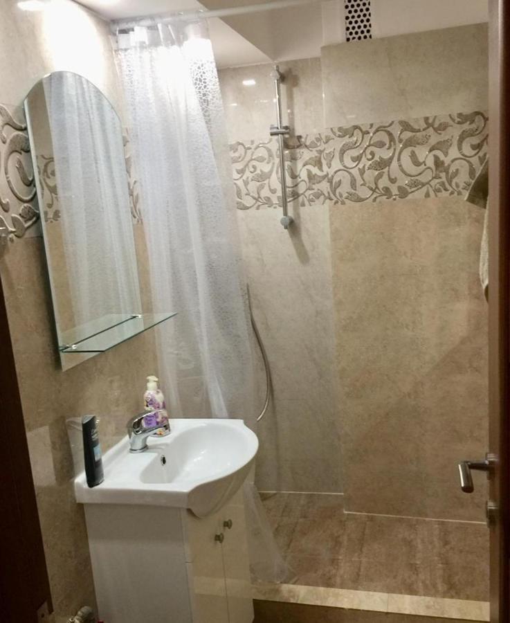 קריובה Old Town English Park Residence מראה חיצוני תמונה